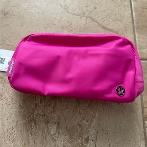 NWT- Lululemon sonic pink belt bag